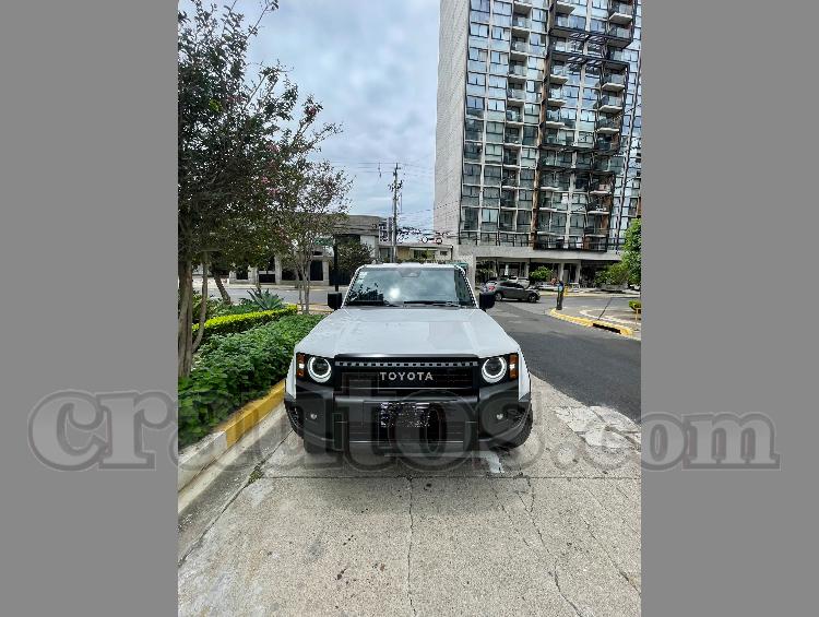 Toyota PRADO 2026 - foto 1