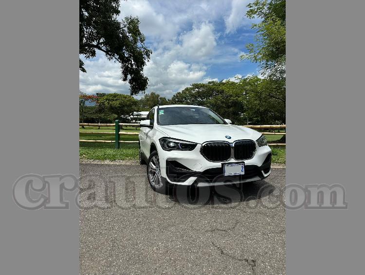 BMW X1 SDRIVE 18I 2022 - foto 1