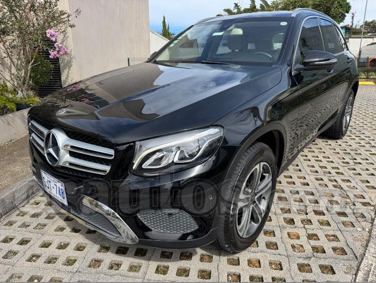 Mercedes Benz GLC250 4MATIC 2018 - foto 1