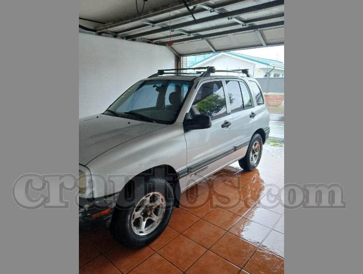 Chevrolet TRACKER 2000 - foto 1