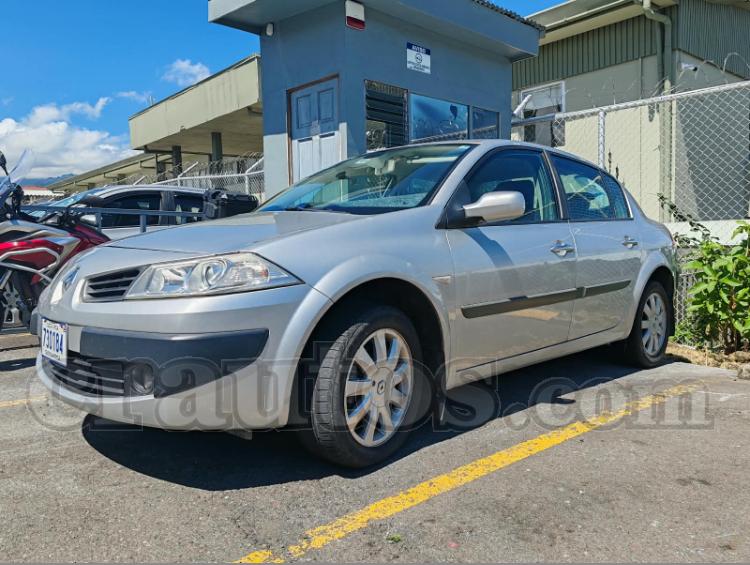 Renault MEGANE 2008 - foto 1