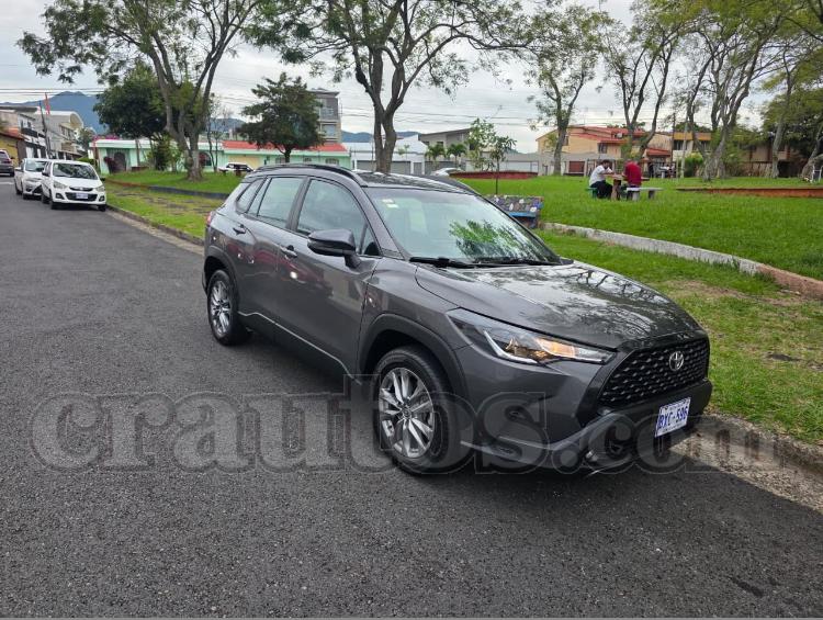 Toyota COROLLA CROSS 2023 - foto 1