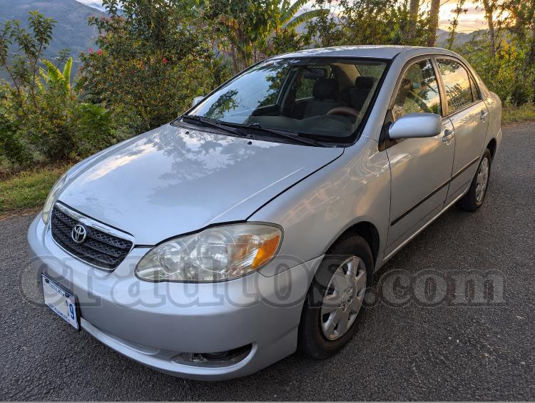 Toyota COROLLA 2006 - foto 1