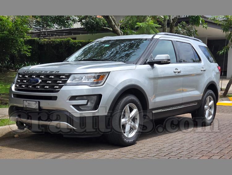 Ford EXPLORER 2017 - foto 1
