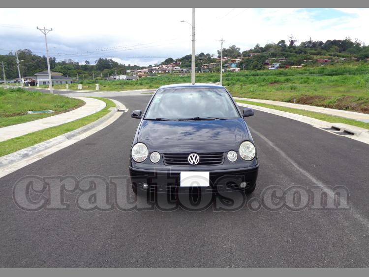 Volkswagen POLO 2005 - foto 1
