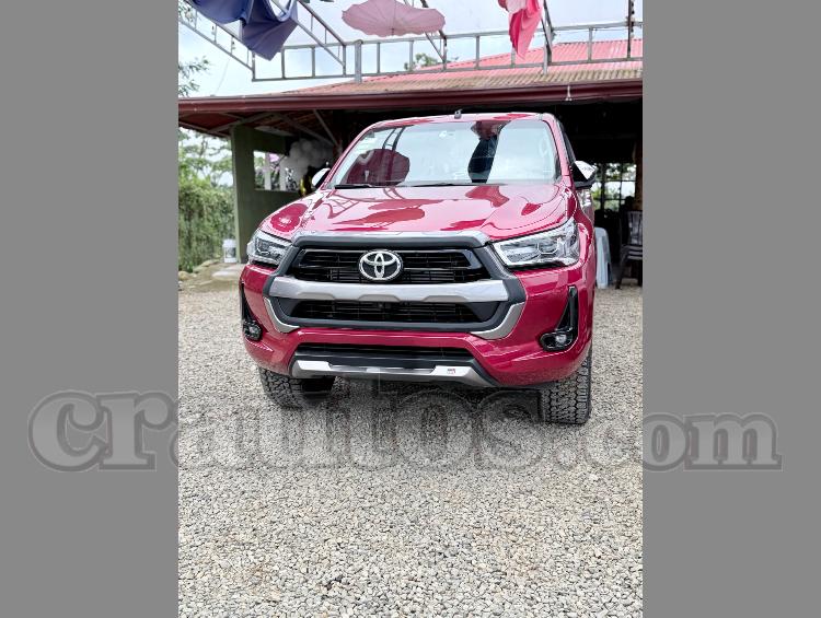 Toyota HILUX SRV 2024 - foto 1