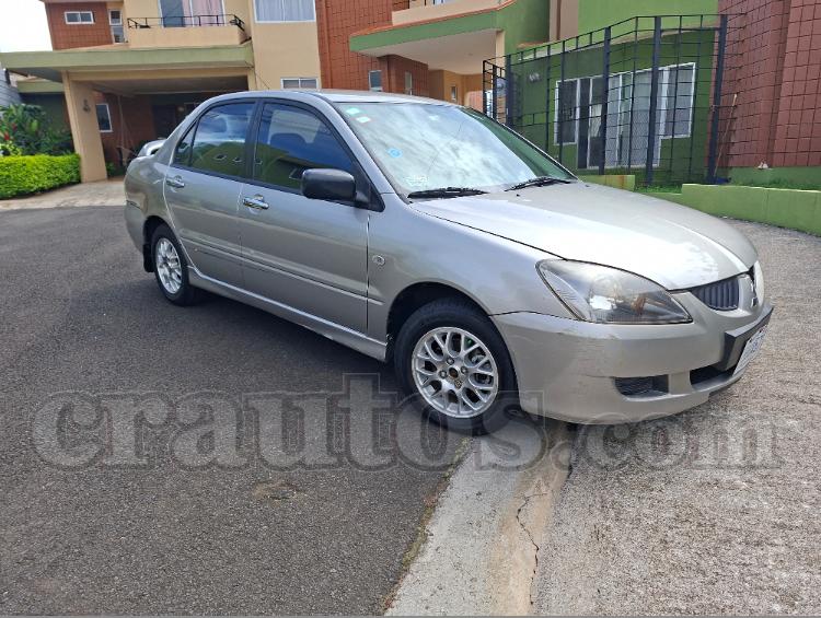 Mitsubishi LANCER 2005 - foto 1