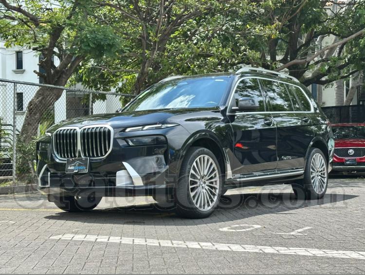 BMW X7 X-DRIVE 40I 2023 - foto 1