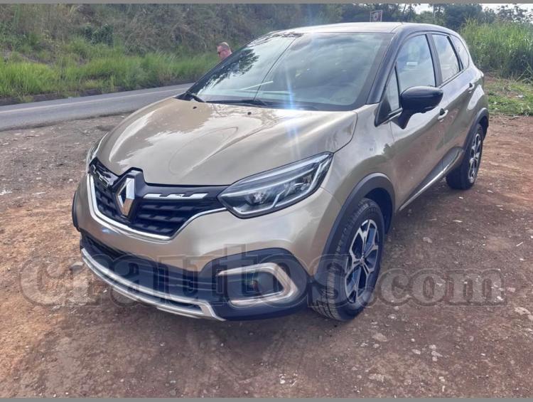 Renault CAPTUR 2022 - foto 1